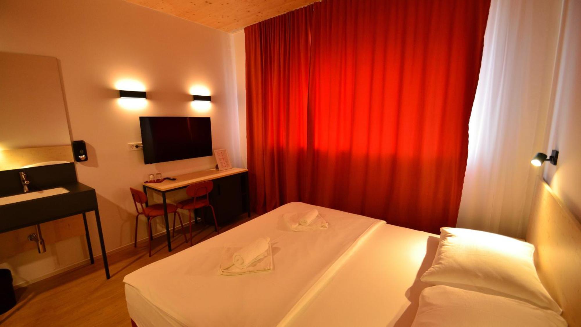 Portal Bed & Breakfast 3*